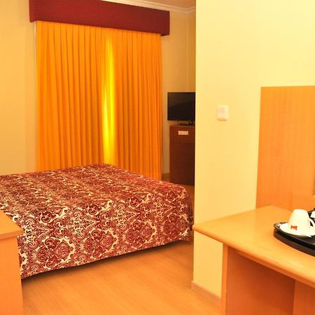 Hotel Solneve Covilhã Zewnętrze zdjęcie